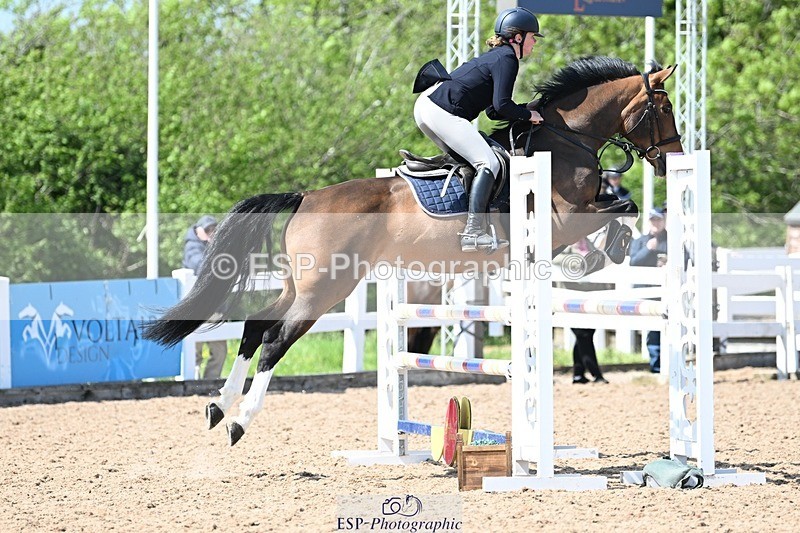 260507-134517-03631 - Cls 9 1.05m Amateur Qualifier