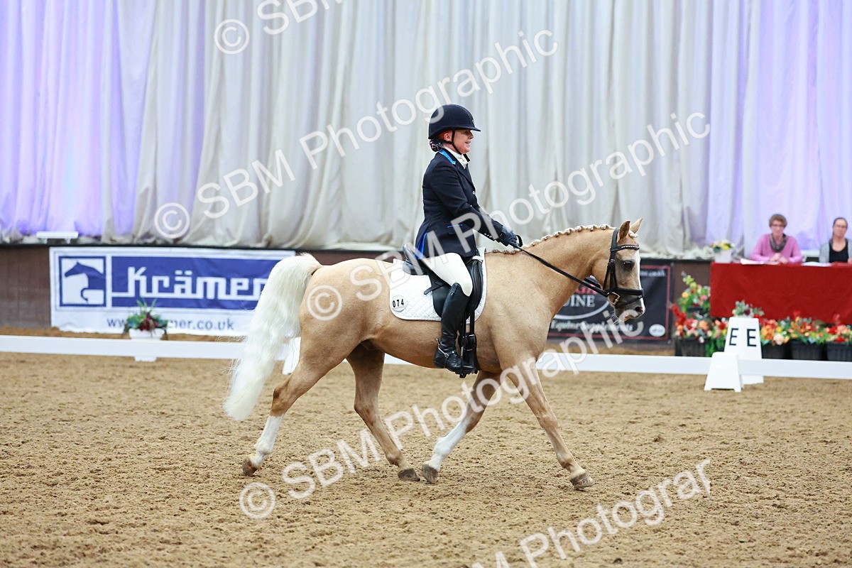 SBM_004317 - Class 12 - E2 Championship - 14.50-15.53