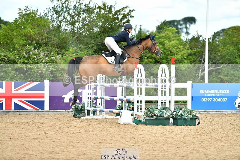 230721A-132830-06555 - Cls 14, 1 Star Bronze 1.10m