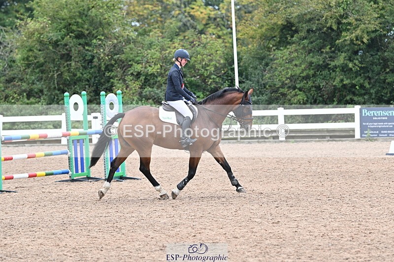 240907A-120759-01363 - Cls 8 1.05m Amateur Qualifier