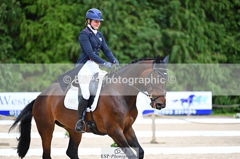 240524-155540-10650 - 539-PURE_TRENDSETTER-Ellie_Fredericks