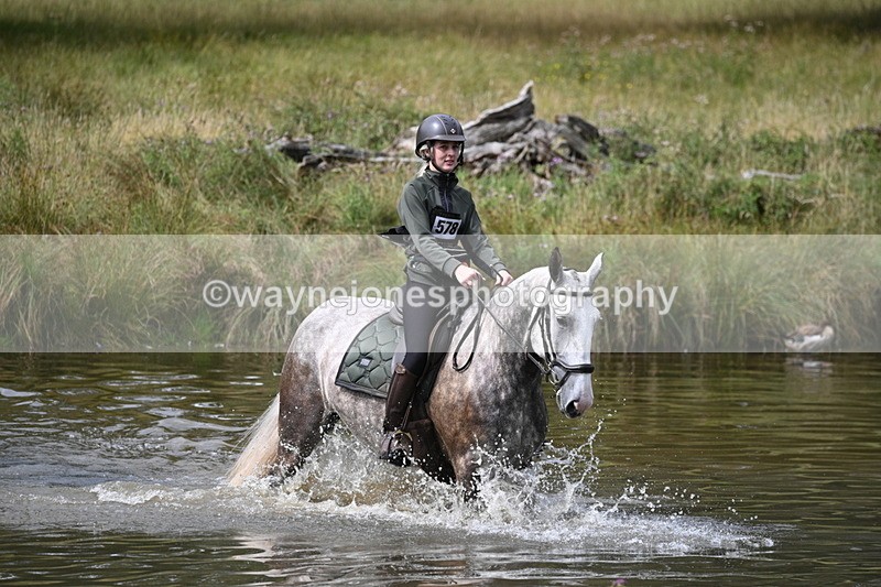 WJ7_1900 - Time at Water 10:48 to 11:13