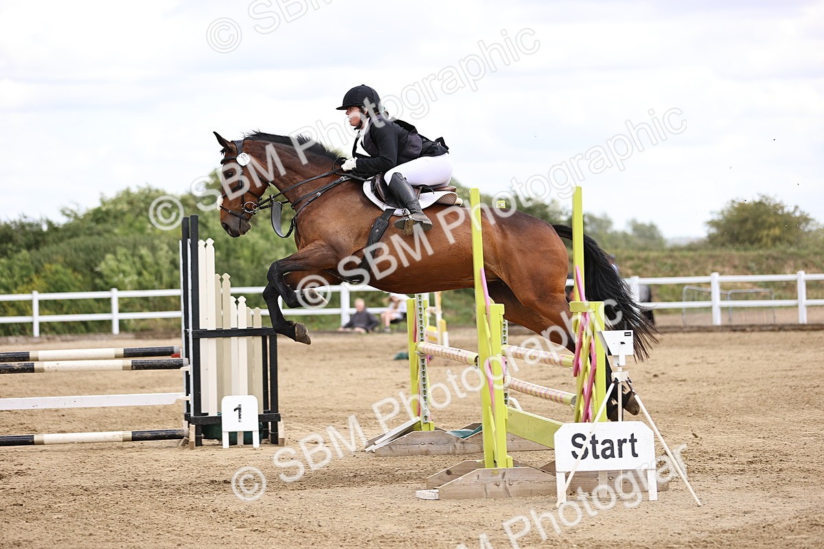 SBM_008003 - Class 3 - 90cm showjumping