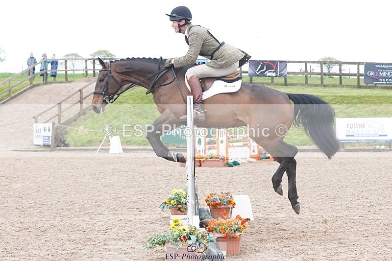 250419-103606-08384 - 557-William.Fox-Pitt-JABBAKE