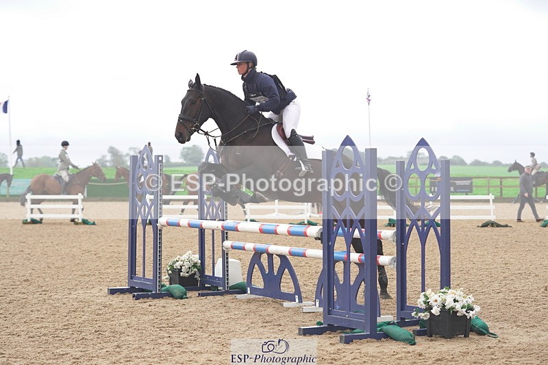 230924A-112400-04535 - 100 SJ 11.00 to 12.00