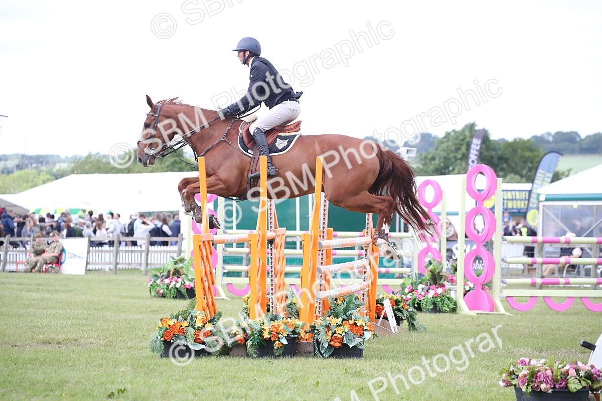 SBM_17459 - Class 208 - Senior Foxhunter 1.20m Open