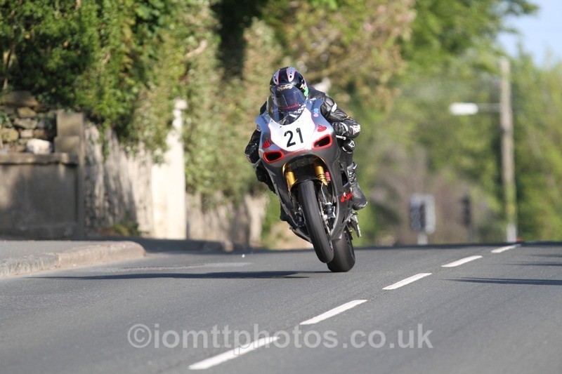 IMG_4304 - Thursday Practice  TT 2013