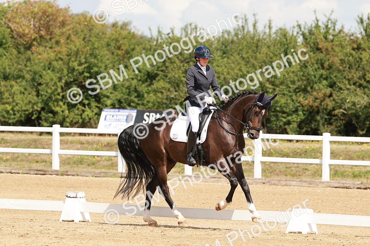 SBM_000808 - Class 4 - Novice 5