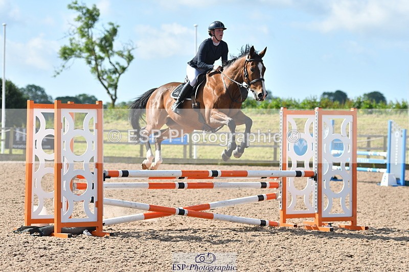 240609A-091137-03250 - Cls 15 Snr British Novice and 90cm Open