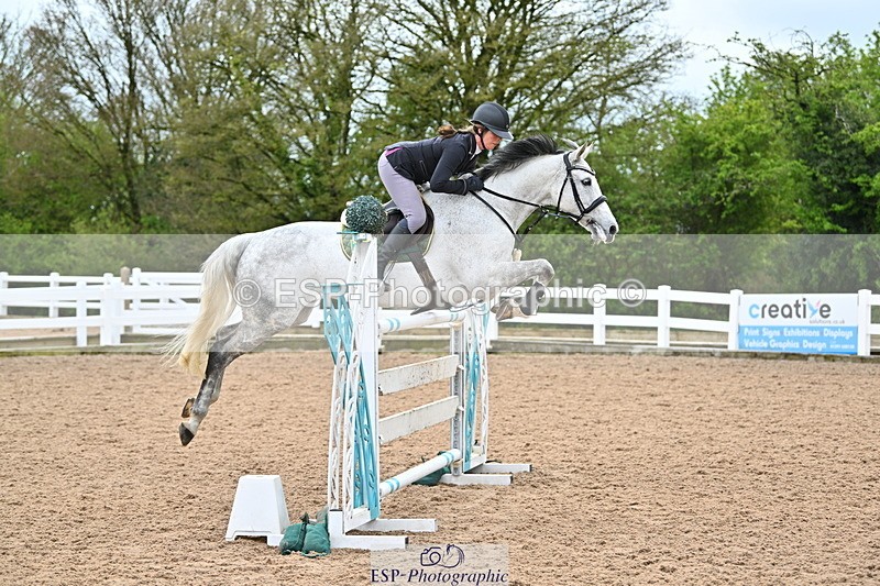 240501A-144426-01135 - Cls 8 Snr Foxhunter and 1.20m Open