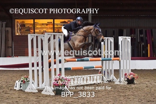 BPP_3833 - CLASS 24 Senior Newcomers/ 1.10m Open