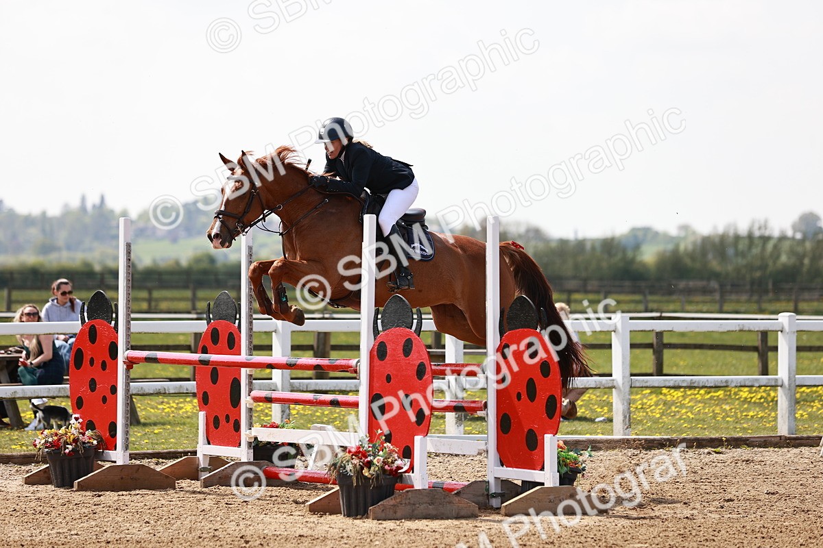  - Class 24 - Senior Newcomers - 1.10m