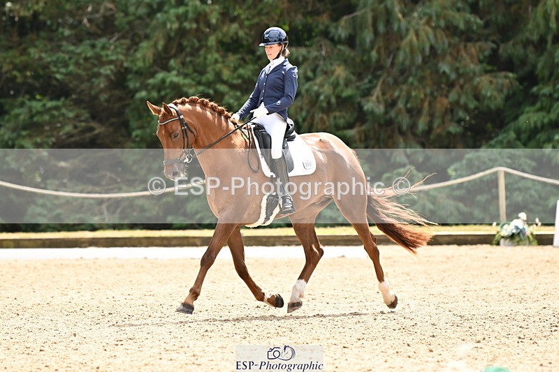 250808A-154544-01504 - 068-Jennifer.CharlestonRoulette.Magic