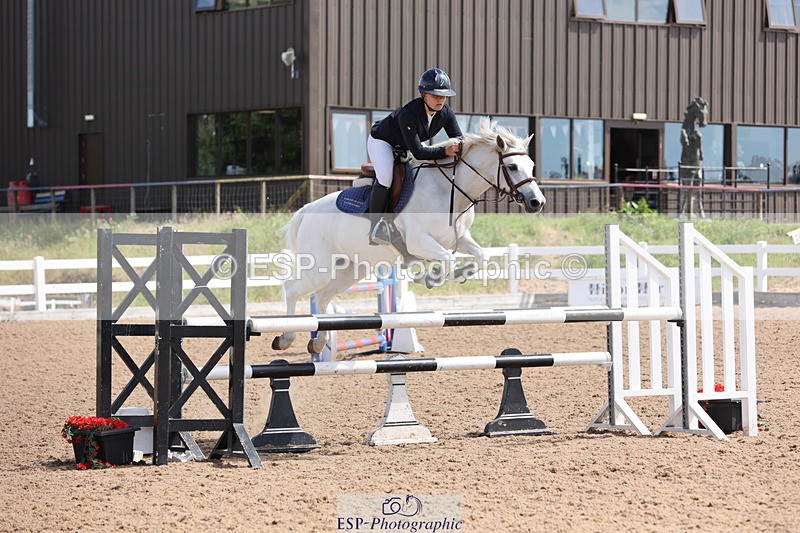 240629A-105509-04320 - Cls 17 Discovery and 90cm Open