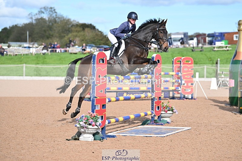 231015A-130251-08071 - Cls 30 Foxhunter & 1.20m Open