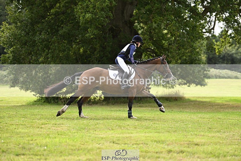 240825X-161727-36238 - 80cm XC 15.30 to 16.30