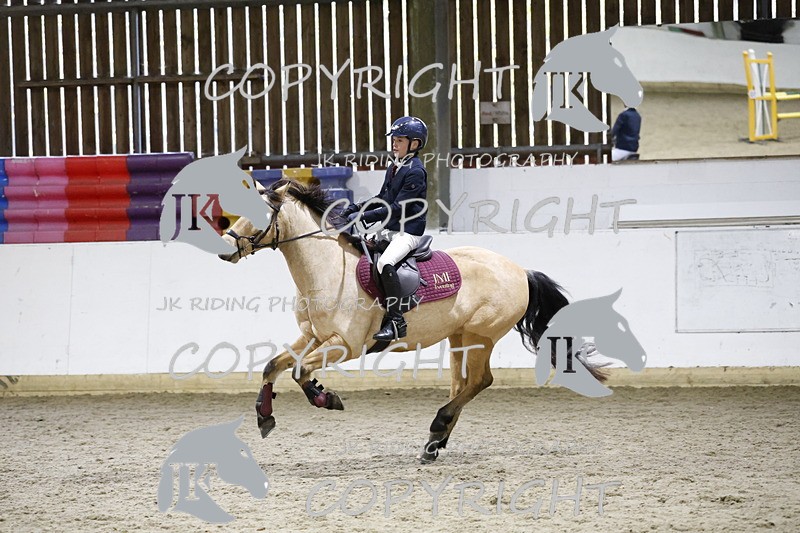 _T0A3538 - Class 8 90cm