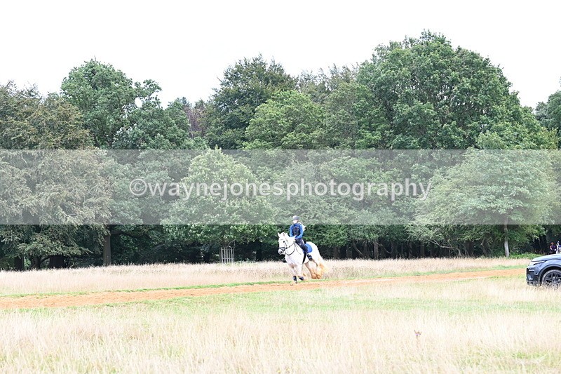 DSC_8729 - Time at Statue 14:33 to 15:10