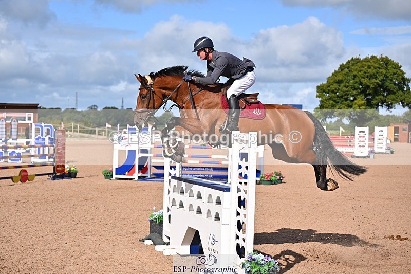 250912-104350-03964 - Cls 15 Snr Foxhunter