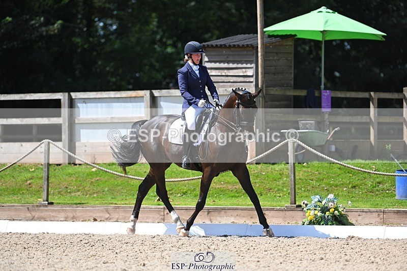 230811-121710-01232 - Cls 4 Adv Medium Silver