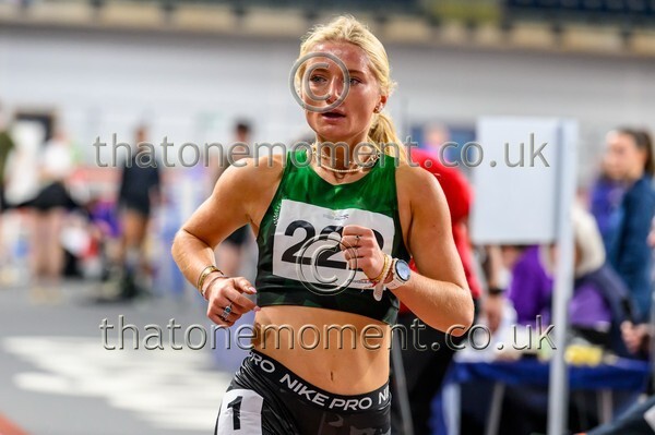 StudInd-915497 - Track Female Set Two