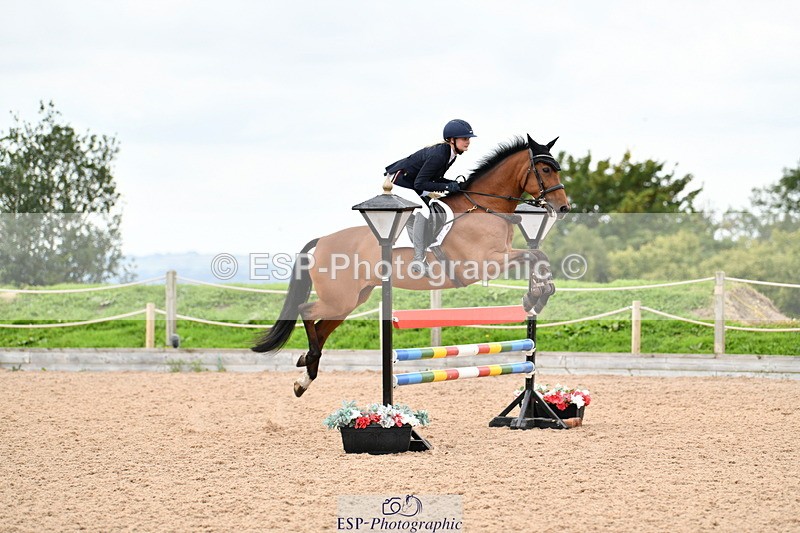 240915A-124721-09986 - Cls 27 Snr 1.05m & 1.10m GP