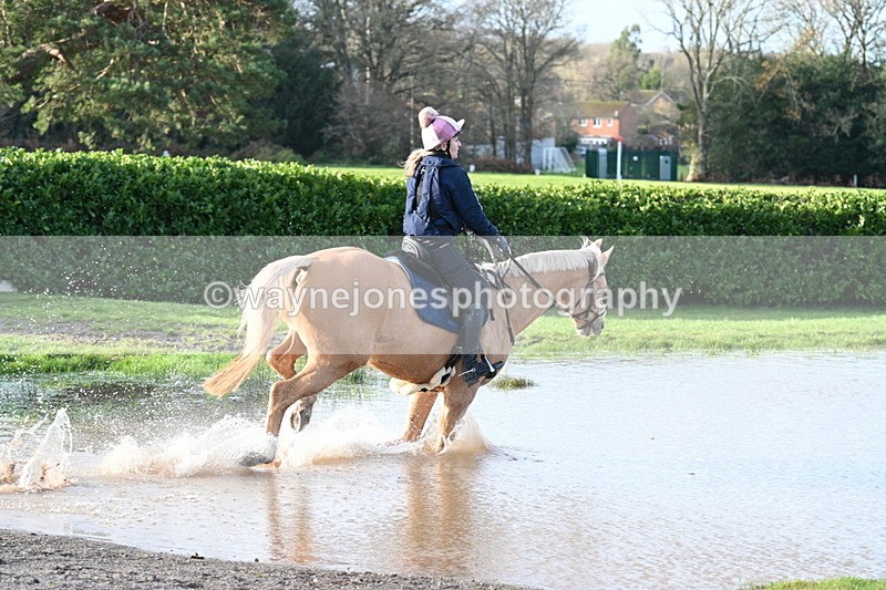 WJ7_9113 - Time 11:14 to 11:17