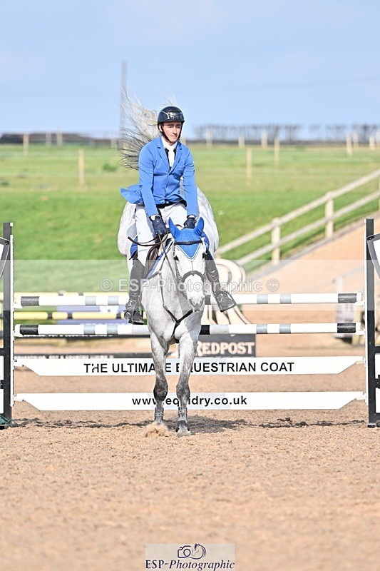 250326-150710-01280 - Cls 6 Foxhunter and 1.20m