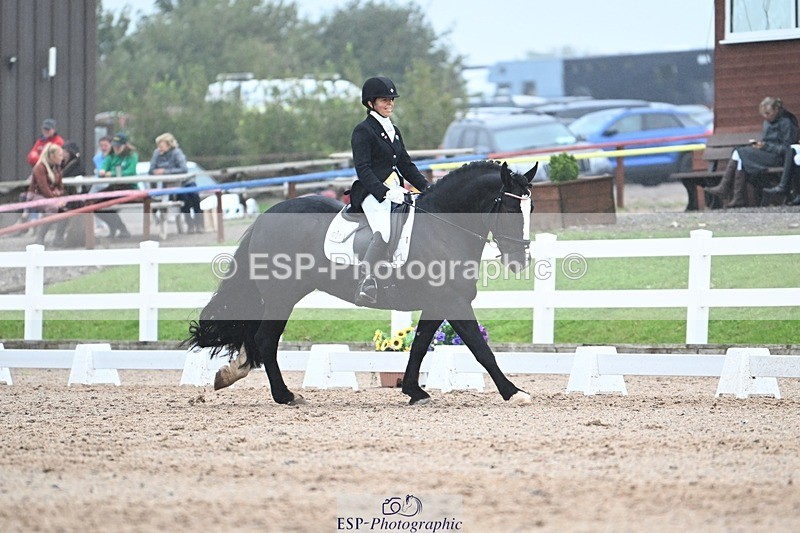 250907-142149-09263 - 021-Francesca.TurnerAlbie