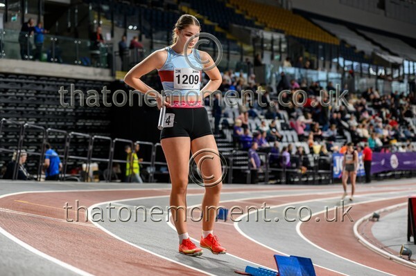 CEREL-917669 - Track Female Set One