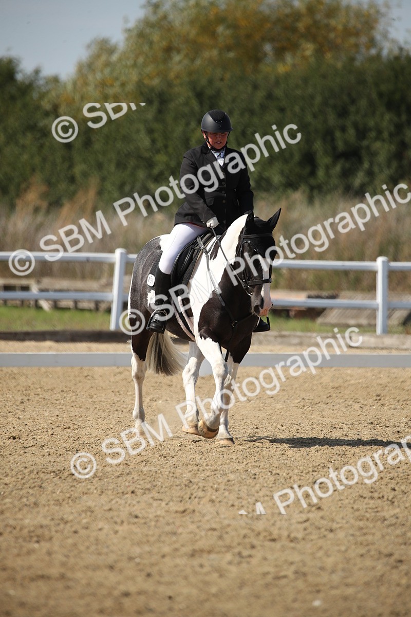 SBM_005853 - Class 11 - Novice 5 - 13.19-14.22