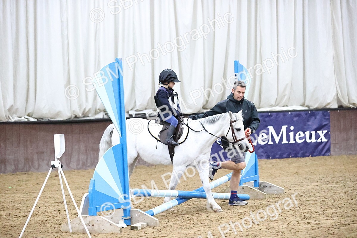 SBM_000049 - Class 1 - Fox Farriers 30cm