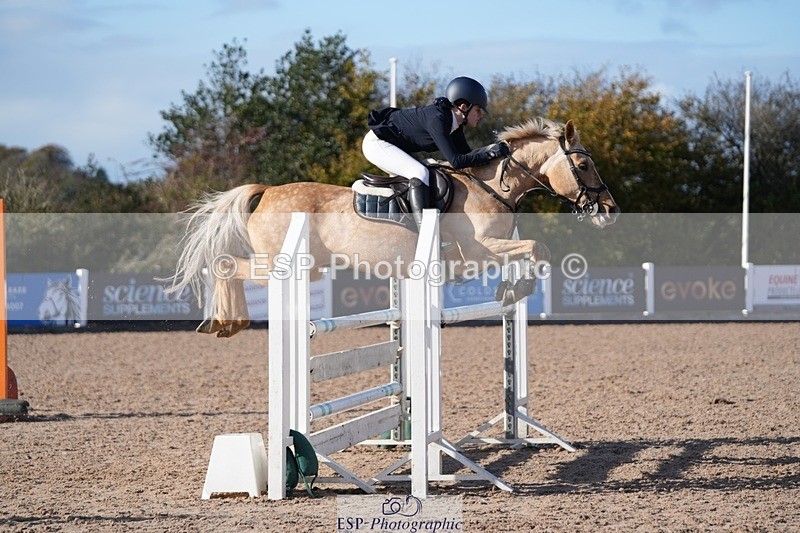 251025-144237-00642 - Cls 14+15 Blue Chip JC + JA, 1.15 Members Cup