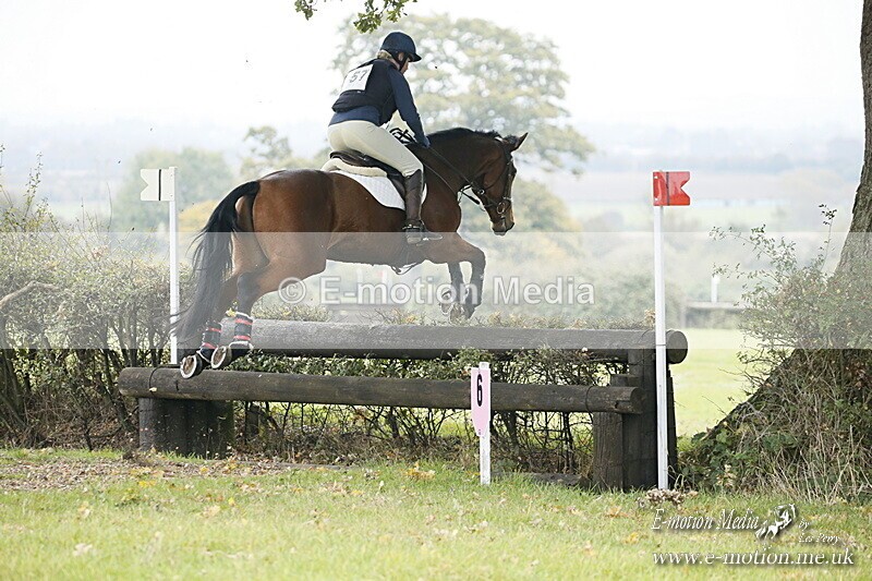 WWHT 181020 WWHT 181020 1583 - WWEC Open (1.00m)  18/10/20