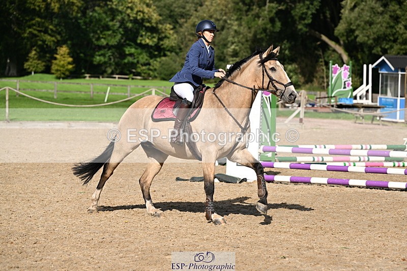 251004A-141652-01482 - Classes 6 & 7 60cm