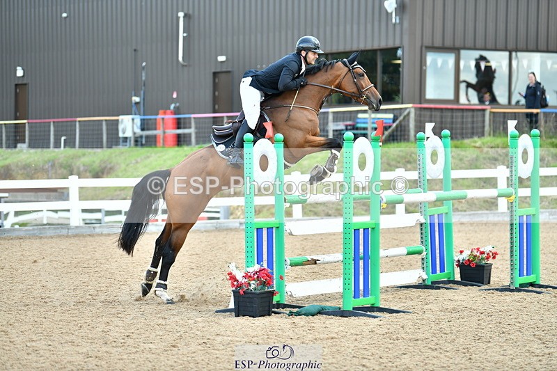 230721A-104025-05244 - Cls 30, 6 Yr Olds 1.20m