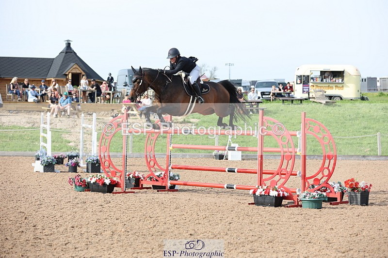 240511A-172532-15358 - Cls 38 National 1.40m Open