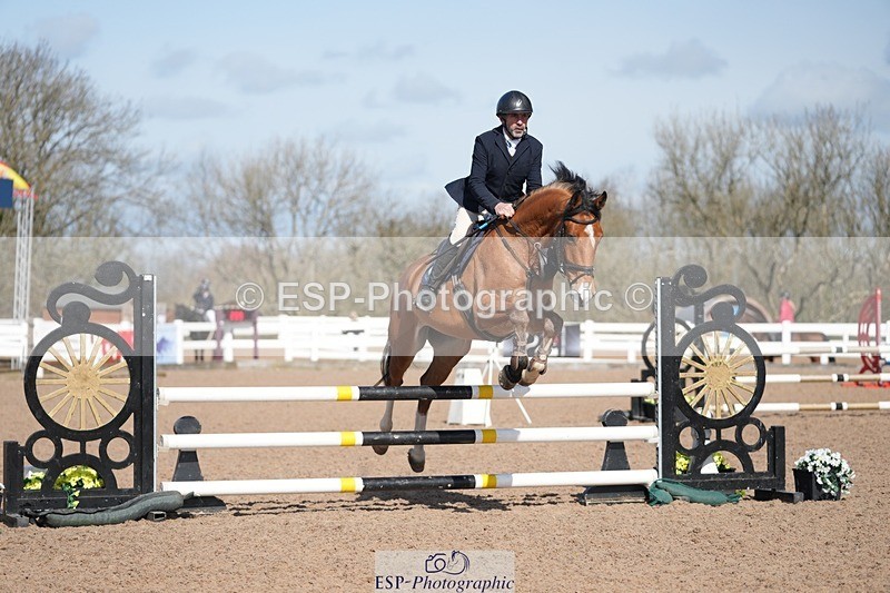 250329-104252-03695 - Cls 20 British Novice and 90cm