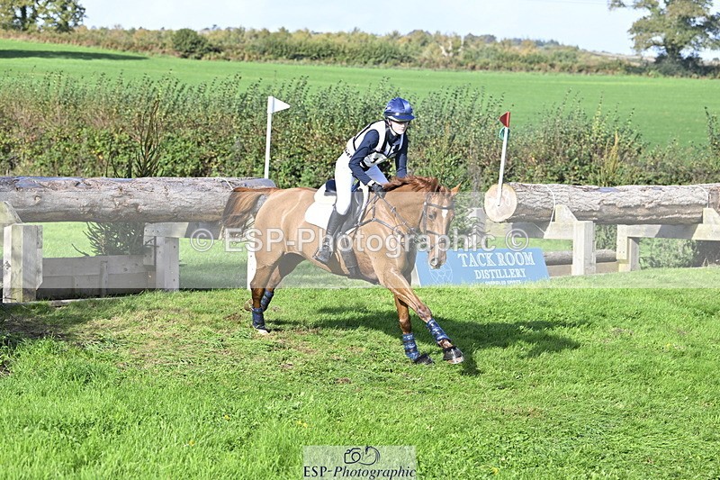 251024A-122300-08972 - B-127-Jessica.McCaldin