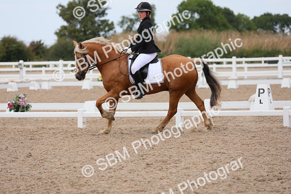 SBM_05747 - Class 32 Novice 1