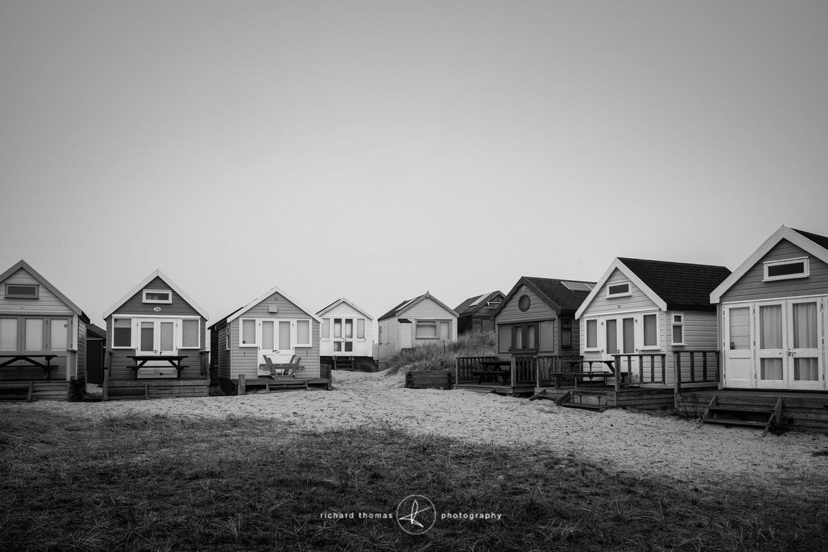 Beach Des Res - Beside the Sea