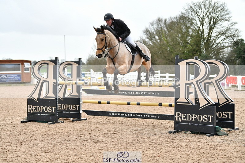 240124A-125444-00585 - Cls 3 Newcomers & 1.10m Open