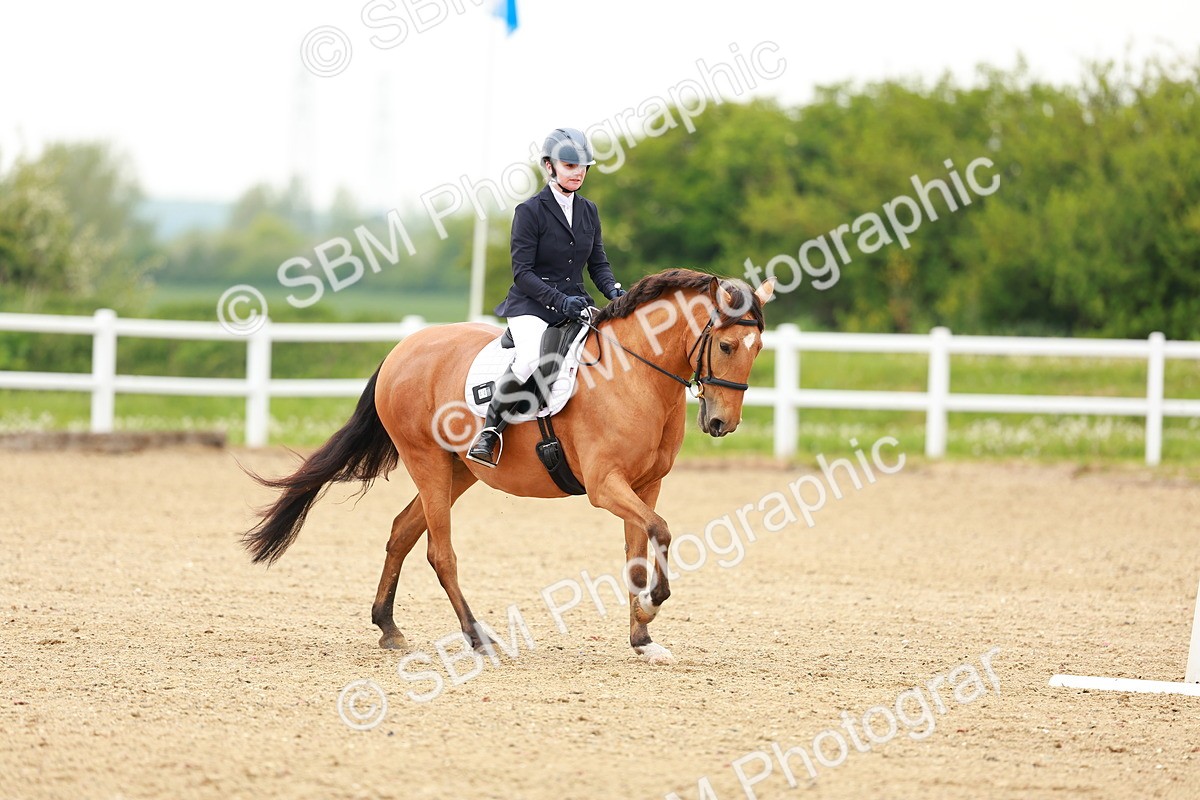 SBM_004902 - Class 15 - Novice 5