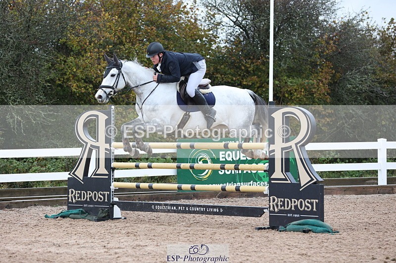 231112A-150957-05180 - Cls 21 Foxhunter & 1.20m Open
