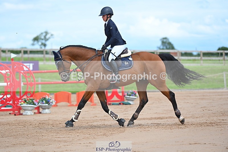 230721A-154329-07393 - Cls 10, 2 Star Big 1.45m Start to break