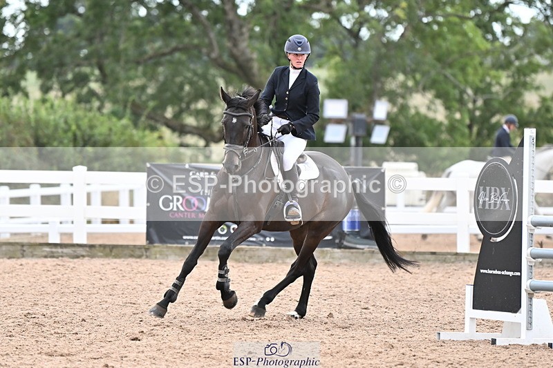 250820B-125724-00658 - Cls 4 Newcomers and 1.10m Open