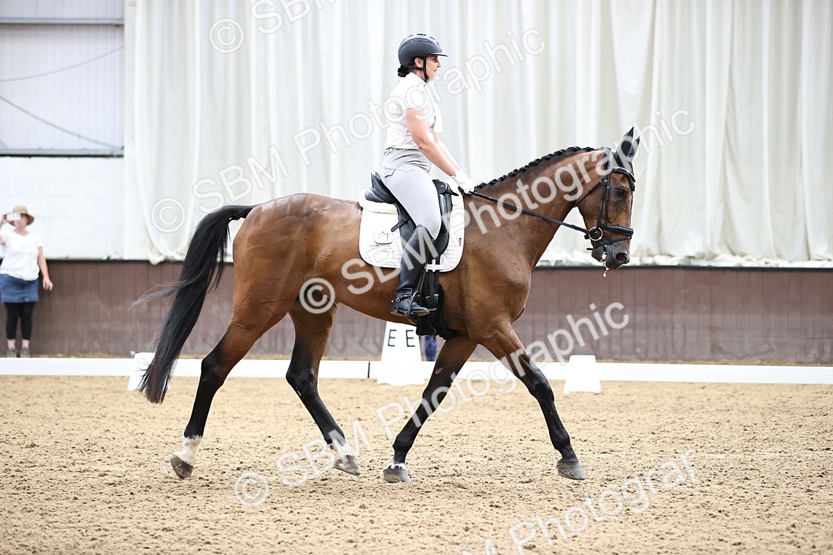 SBM_001377 - Novice 4 - 11.15-13.22