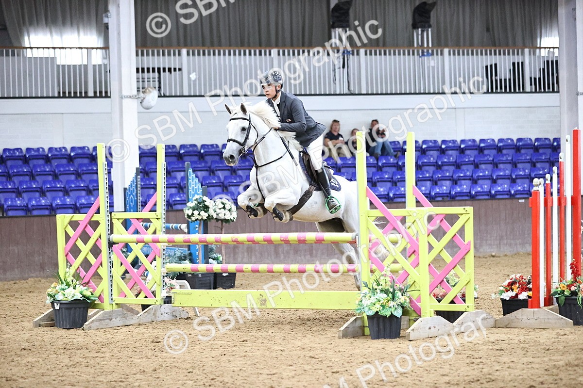 SBM_002944 - Class 13 - Blue Chip Pony Newcomers 1.00m Open