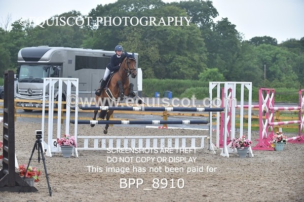 BPP_8910 - CLASS 9 Junior 1.20m Open (Inc 148cm Restricted Open Championship Qualifier)