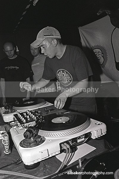 37 - Friends-&-Family @ the-roadhouse 28.06.03